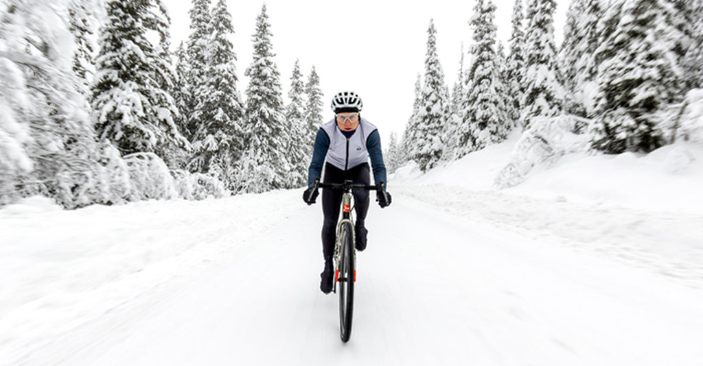 Mastering the Chill: Essential Cold Weather Cycling Tips