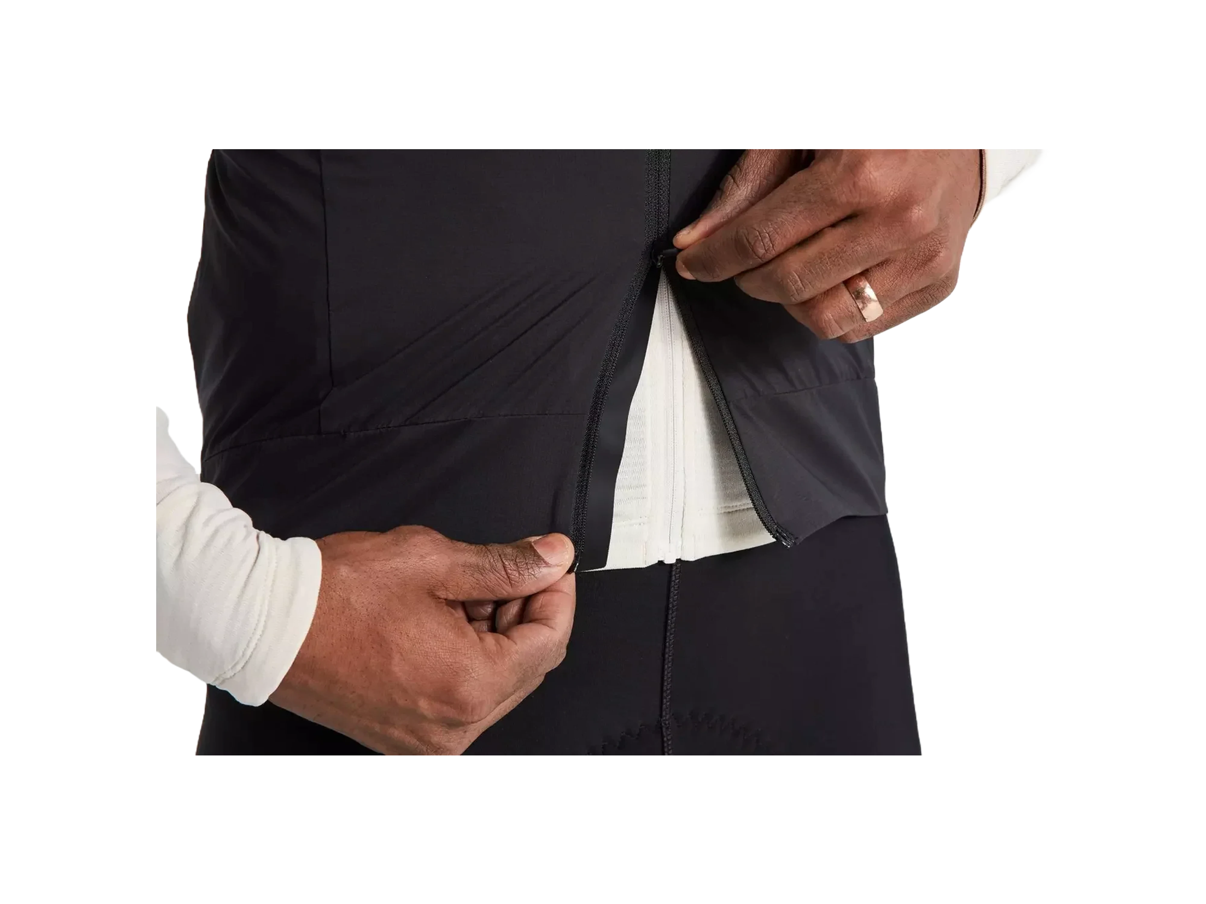 Men's Prime Alpha Vest_Detail2.webp