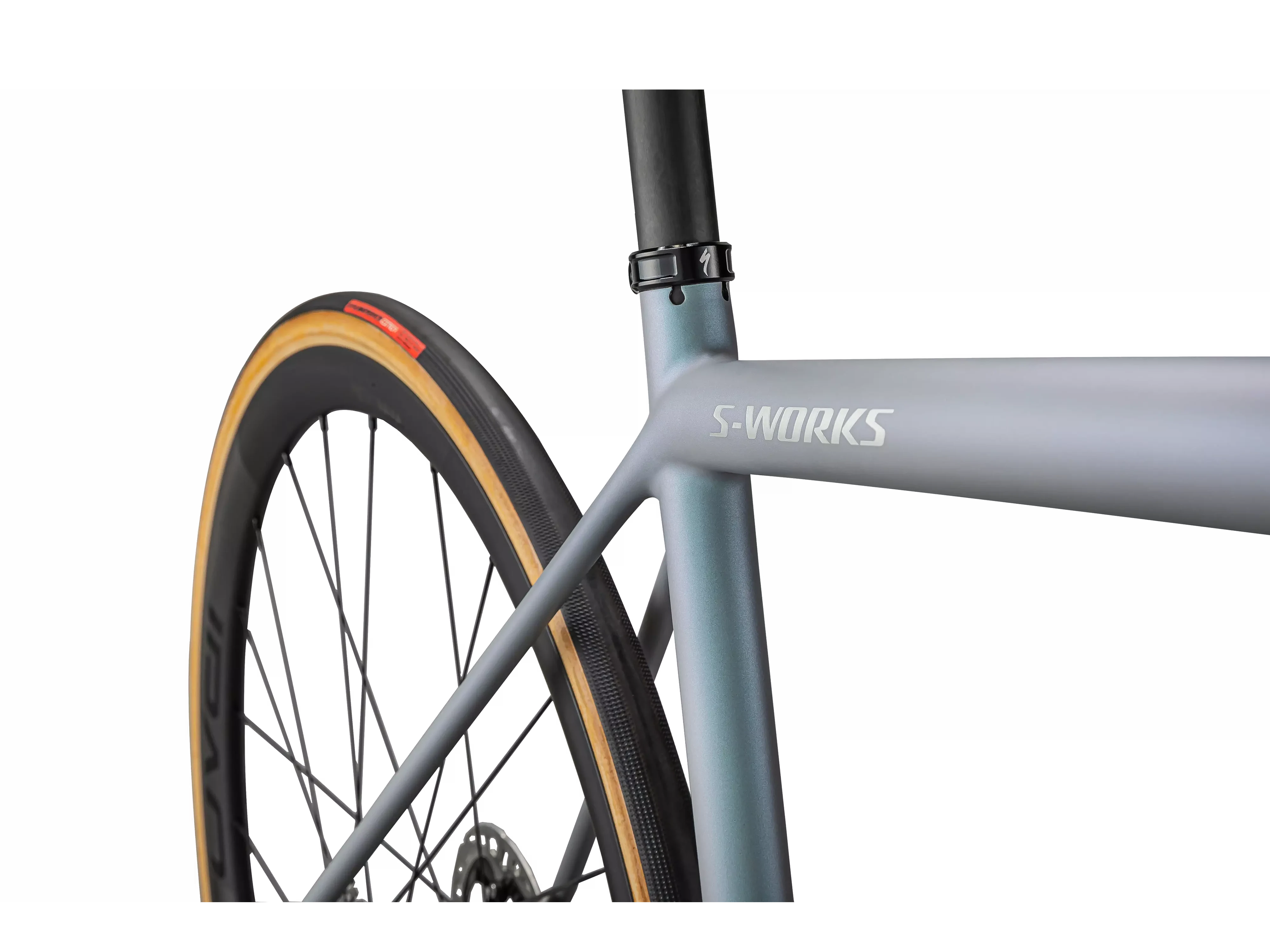 S-Works Aethos - Dura-Ace Di2_Cool Grey:Chameleon Eyris Tint:Brushed Chrome_DETAIL3.webp