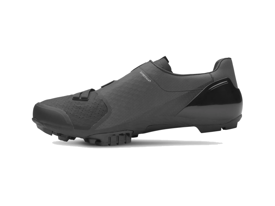 S-Works Recon Shoe Black_Mountain_Main2.webp