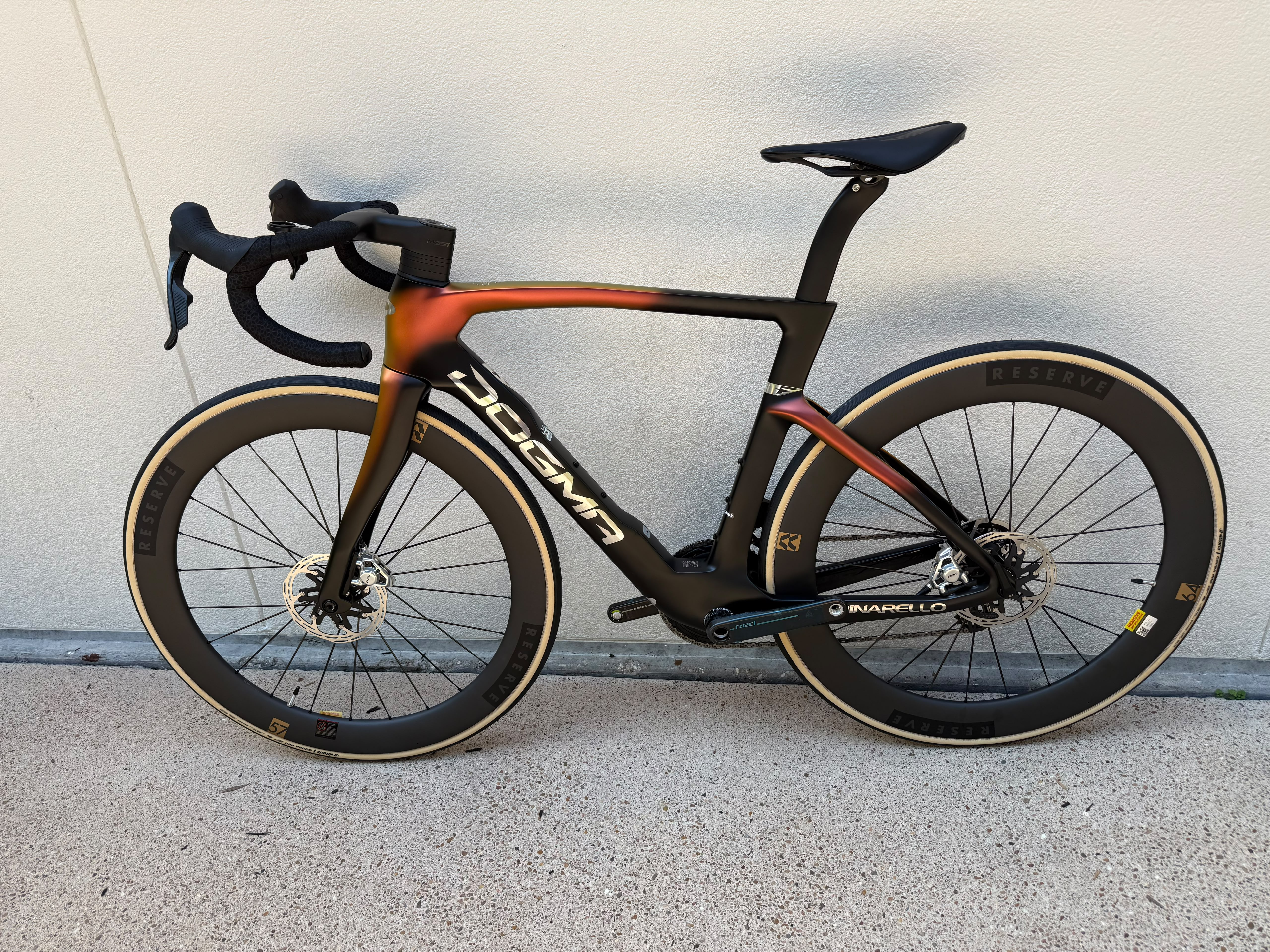 Pinarello Dogma F Luxter Gold Sram Red AXS Reserve 57/64 DT 180 hubs 53cm Pre-Owned
