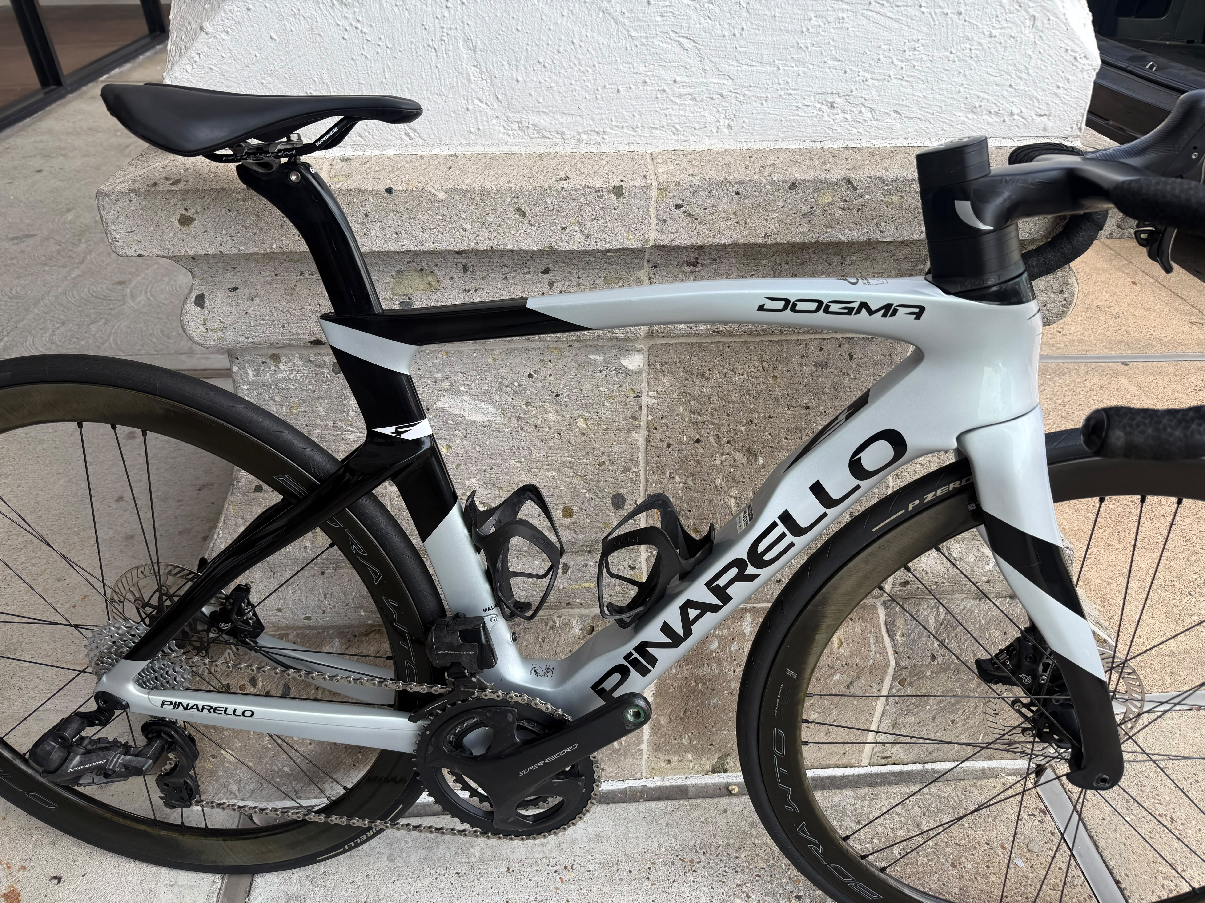 2024 Dogma F Campagnolo Super Record Wireless Bora Ultra WTO wheels size 51.5 Pre-Owned