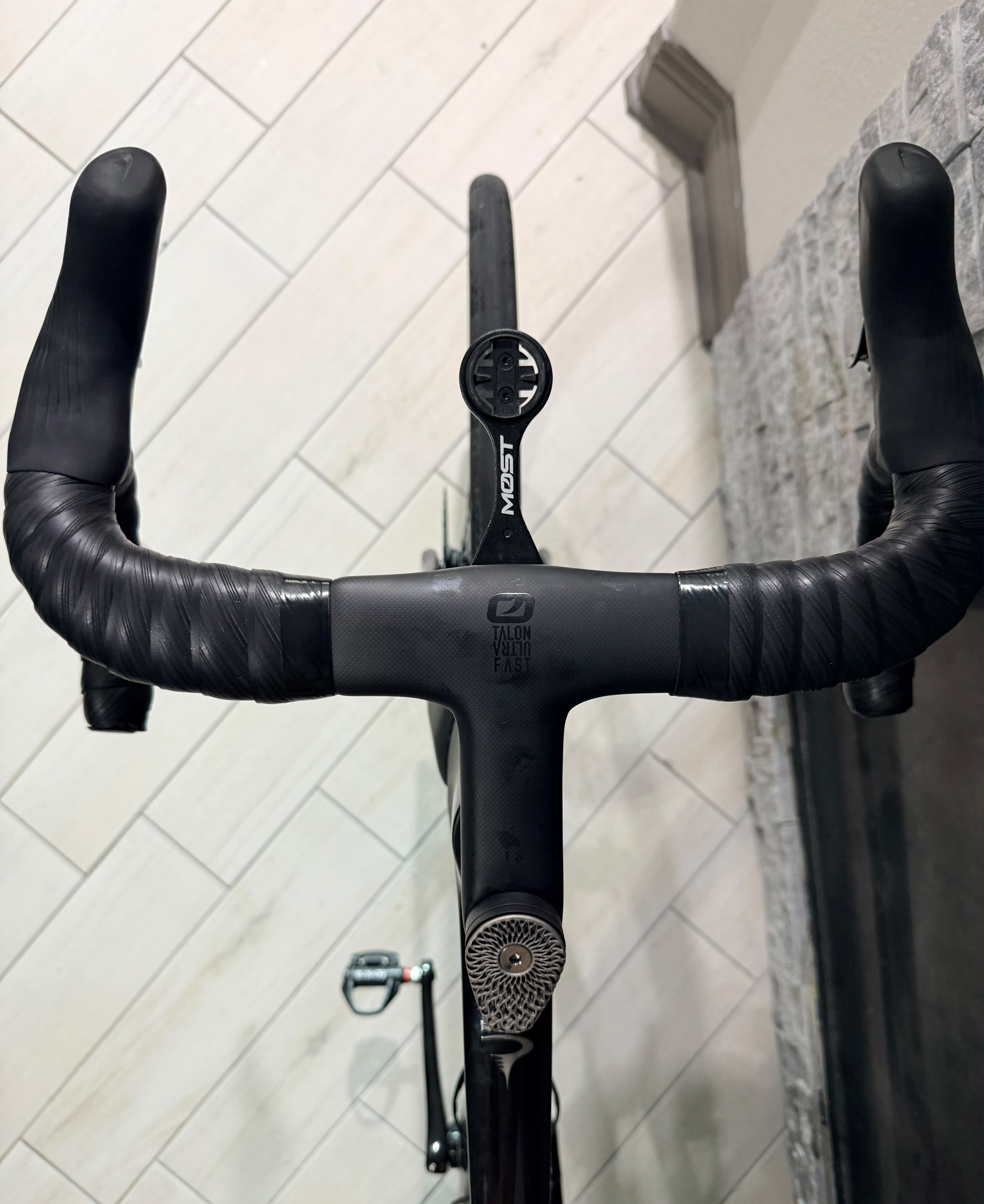 2025 Dogma F BOB Black on Black Dura Ace Di2 (with power meter) Zipp 353 NSW size 54cm. Pre-owned