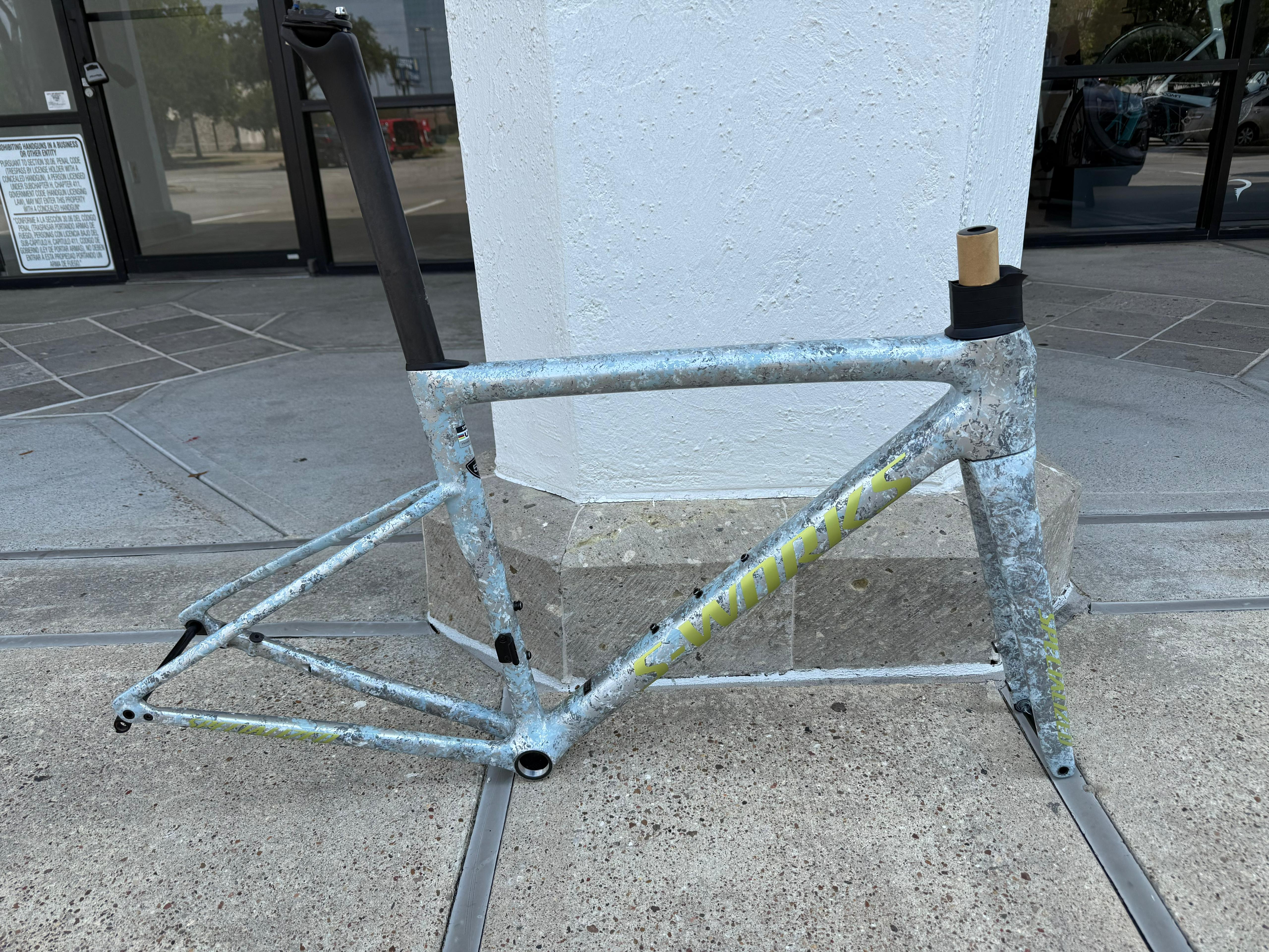 2026 Specialized S-Works Tarmac SL8 Size 52cm Liquid Silver/Multi Color Dry Impasto Pre-Owned