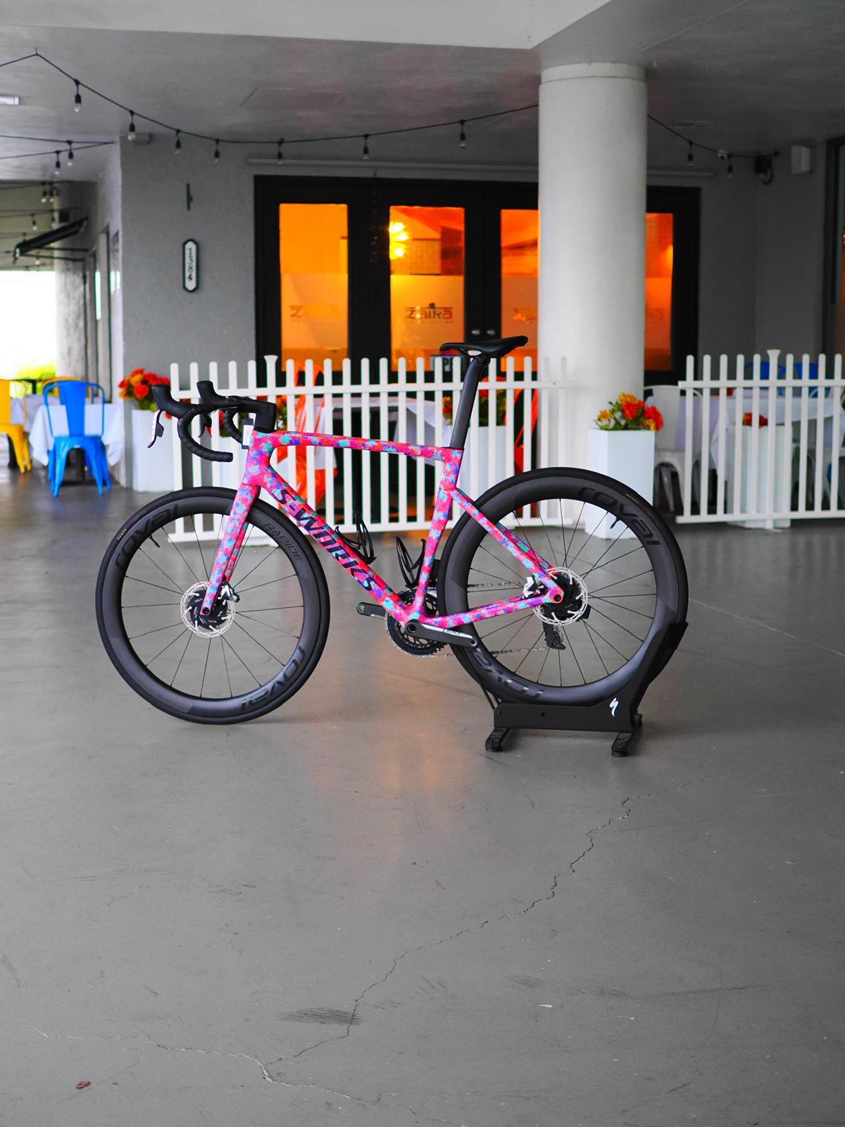 2023 Tarmac SL7 S works Gloss Marble Lagoon Sram red axs Roval CLX II Size 56 Pre-Owned