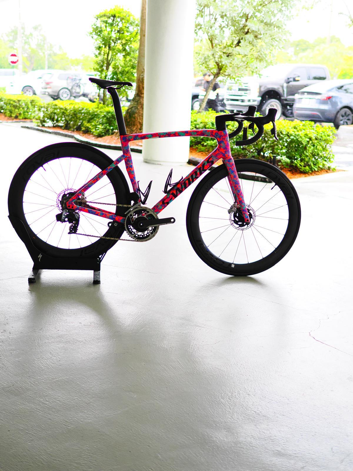 2023 Tarmac SL7 S works Gloss Marble Lagoon Sram red axs Roval CLX II Size 56 Pre-Owned