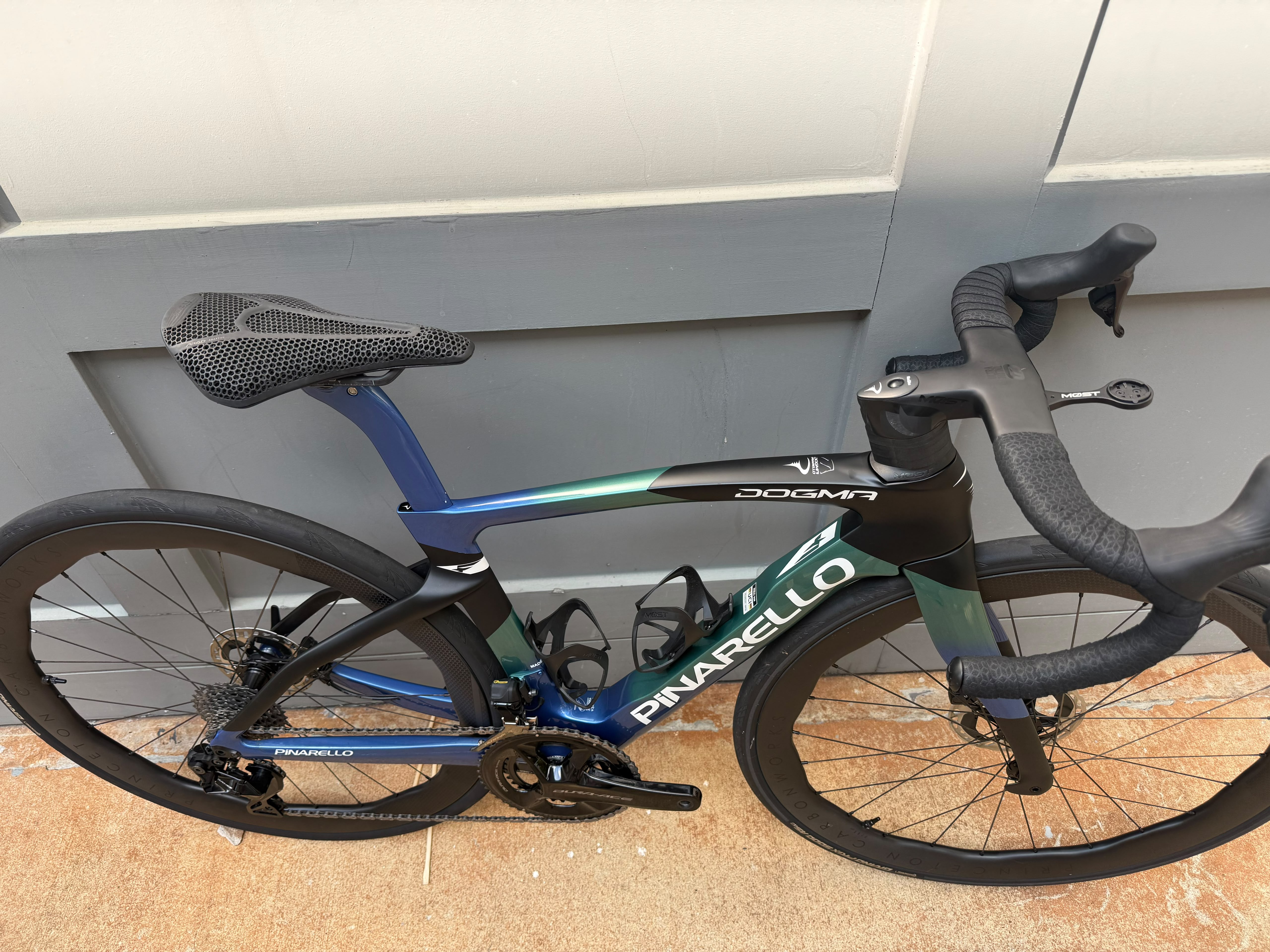 2024 Pinarello Dogma F Nebula Green Blue Dura Di2 Princeton Peak Evo Pre-Owned