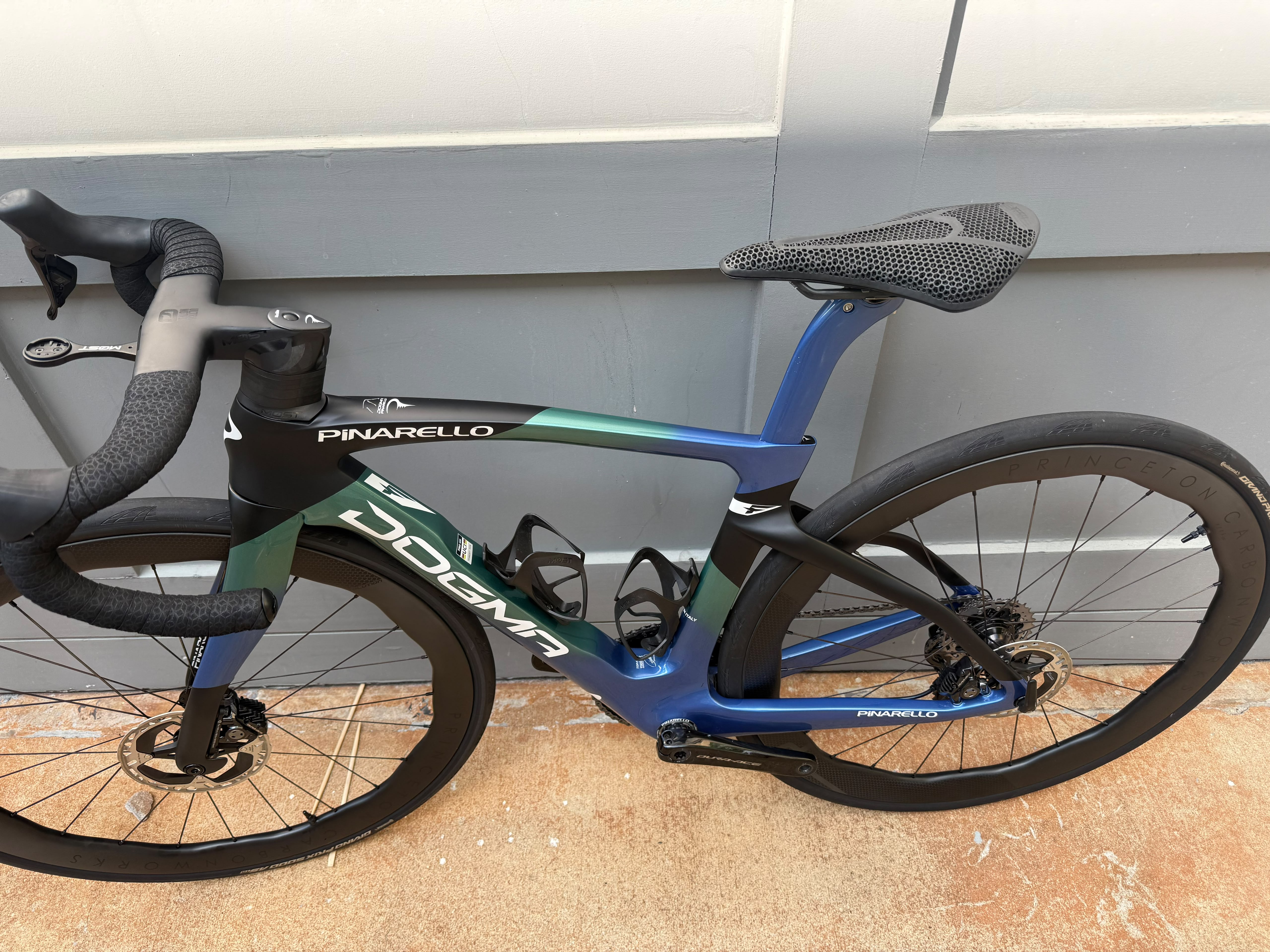 2024 Pinarello Dogma F Nebula Green Blue Dura Di2 Princeton Peak Evo Pre-Owned