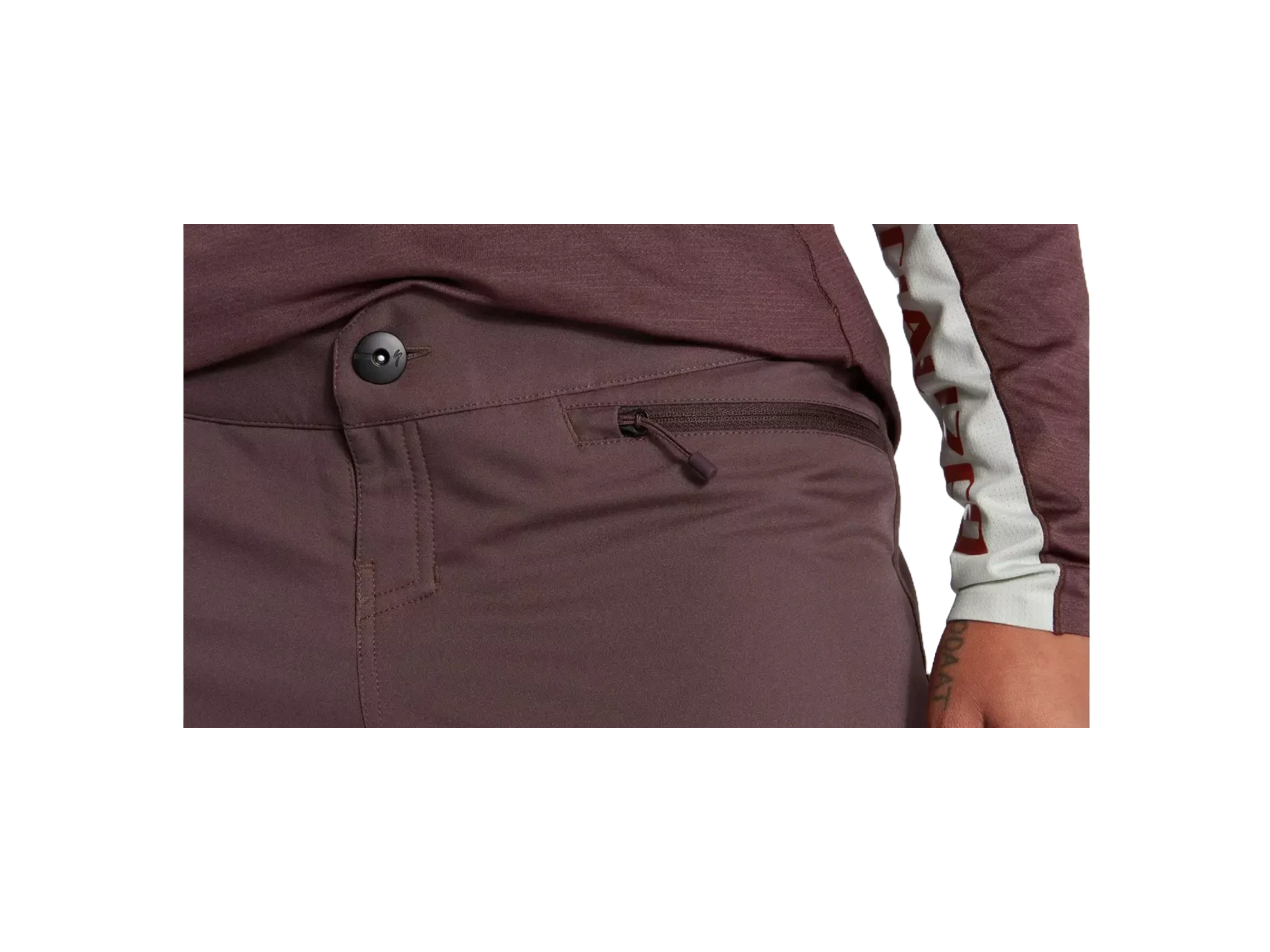 Women's Trail Shorts_Cast Umber_Detail3.webp