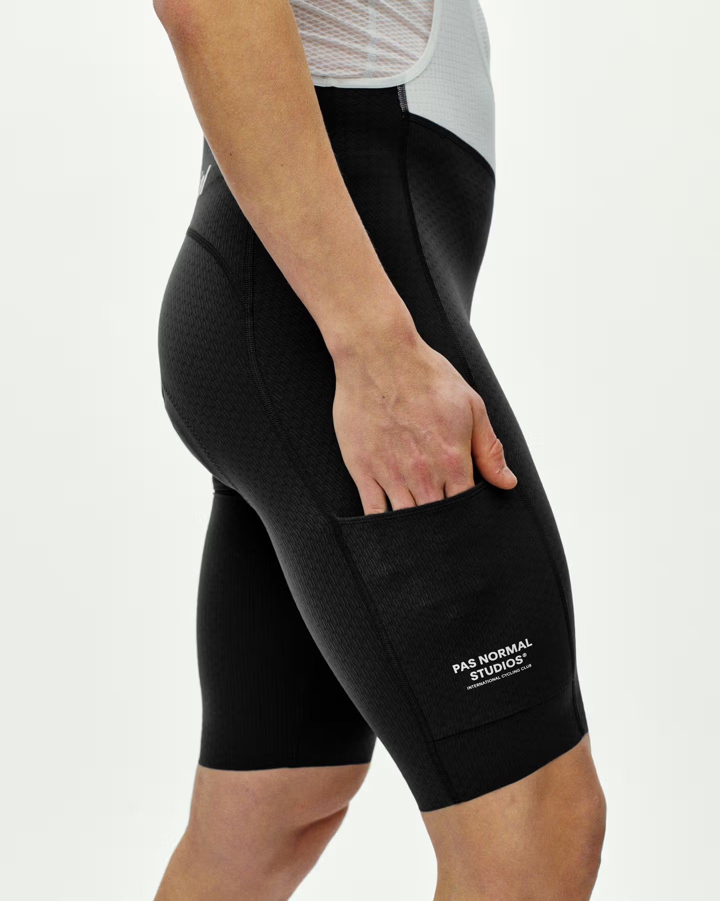 Men's Essential Light Cargo Bibs